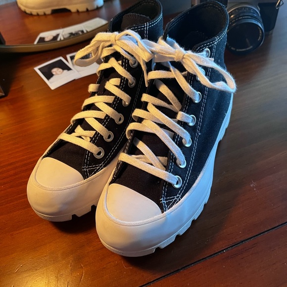 Converse Shoes - Black converse